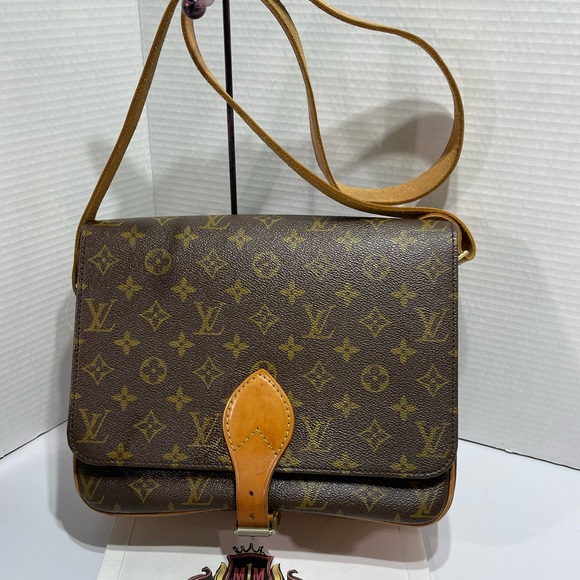 Louis Vuitton Cartouchiere GM in Monogram with dustbag - Picture 2 of 16